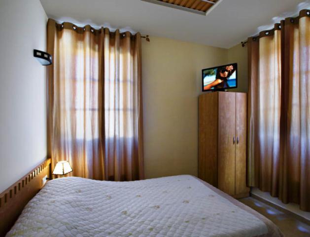 Haddad Guest House Хайфа Экстерьер фото